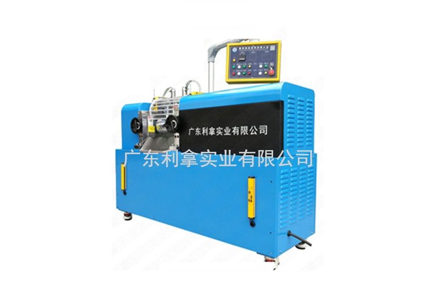 廣東利拿實業(yè)的開煉機設備：四輥、出片和兩輥開煉機的全面解析-1